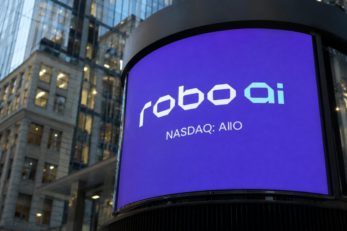 Robo.ai Soars 61% on $100M Neurovia AI Acquisition