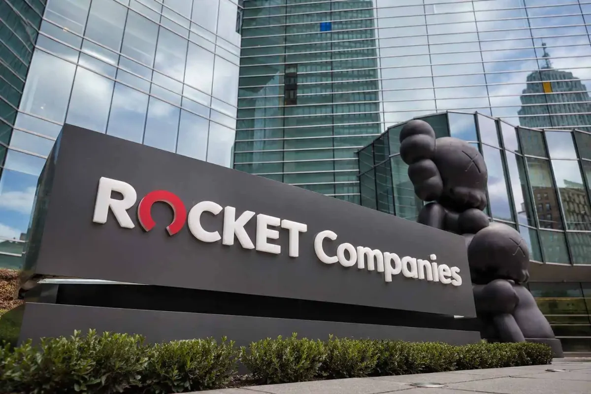 Rocket Companies Shares Hold Steady Near $14 After BTIG Downgrade and Debt Refinancing