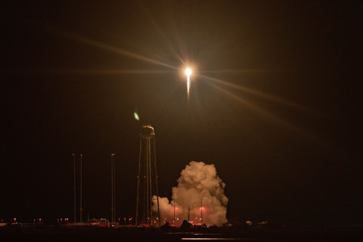 Rocket Lab Deploys HawkEye 360's Second Dedicated RF Cluster