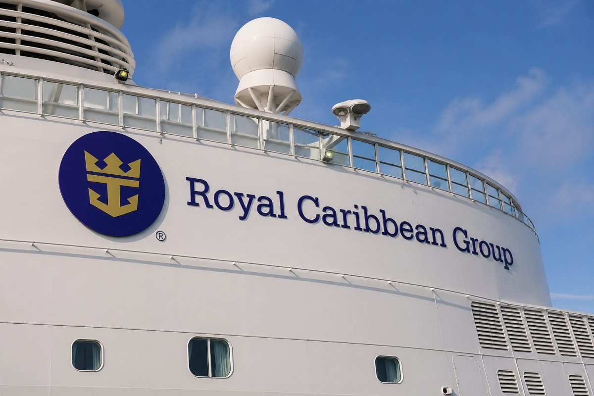 Royal Caribbean Beats Q1 Estimates, Fuel Costs Trim 2026 EPS View
