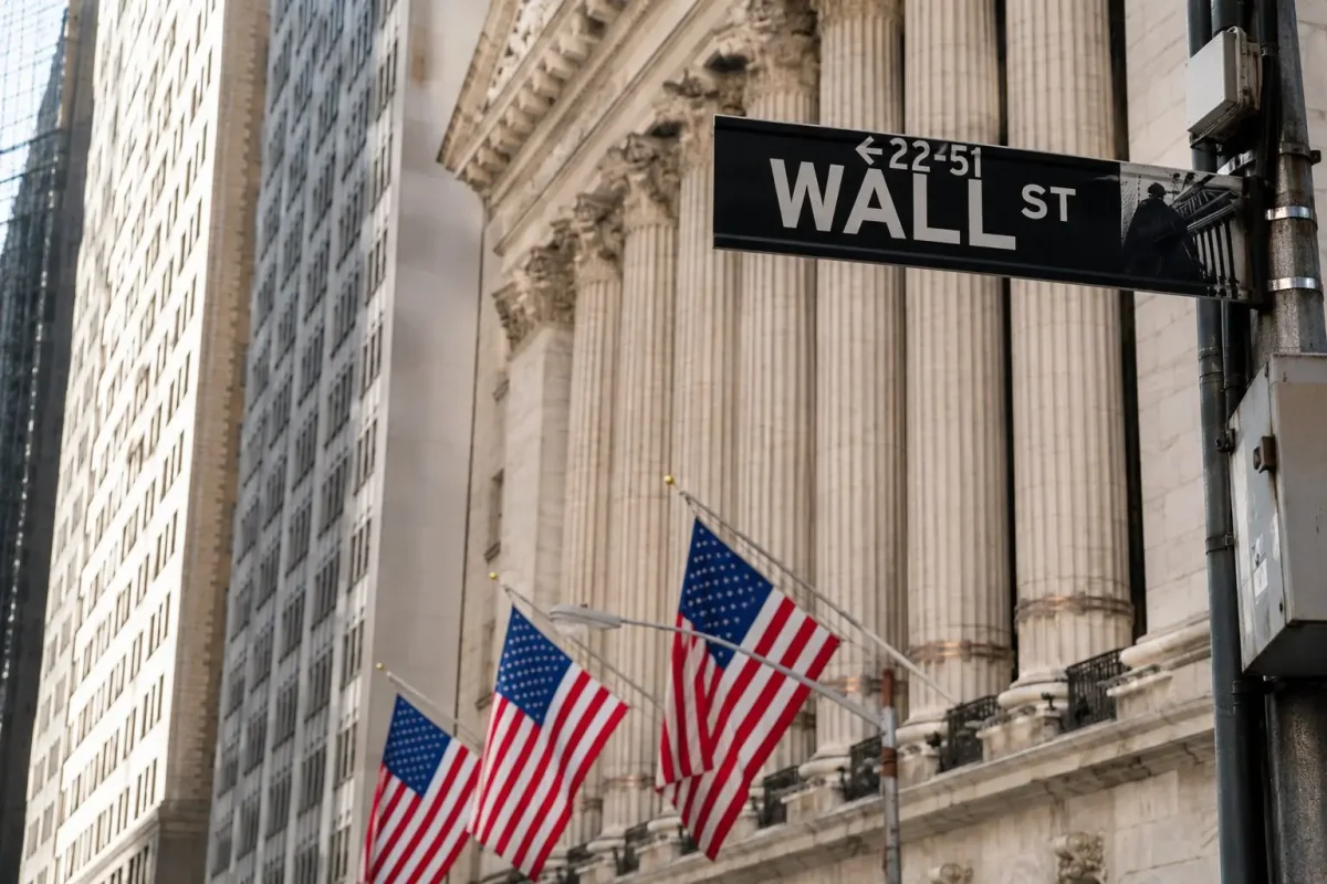 S&P 500 and Nasdaq Close at Record Peaks on AI Surge and Strong Jobs Data