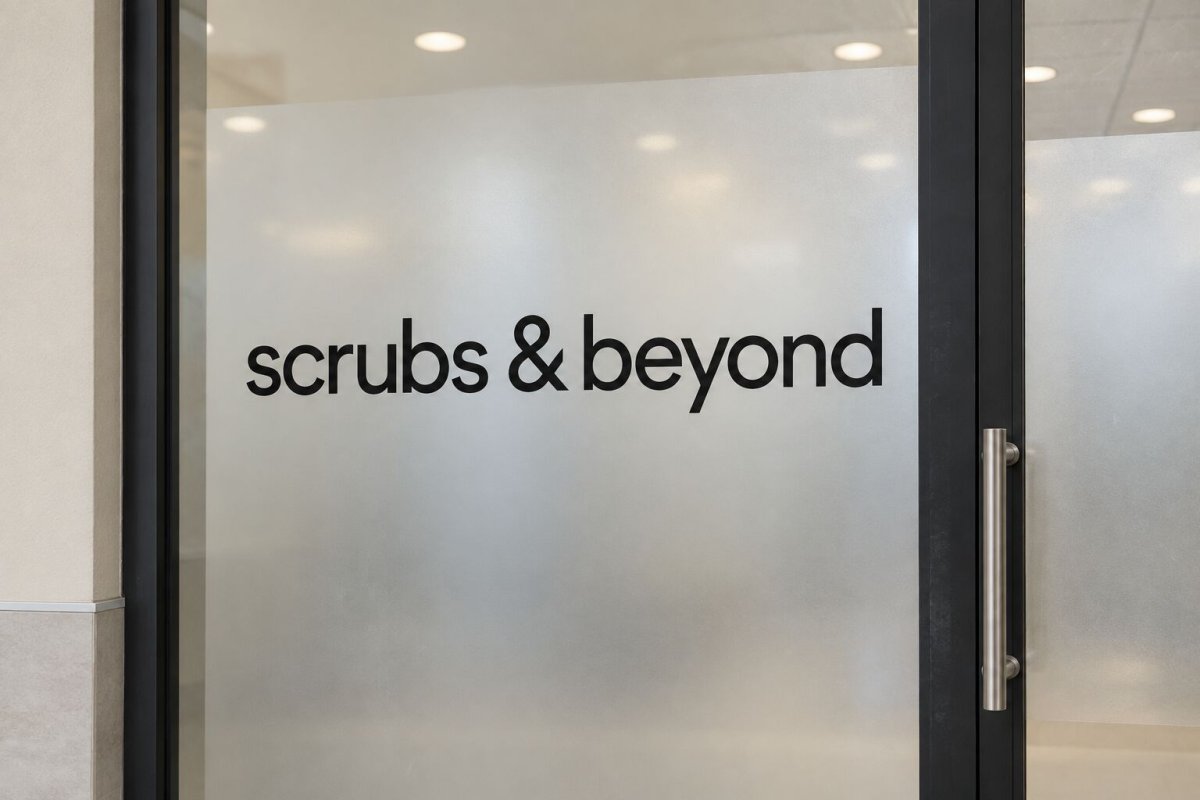 Scrubs & Beyond to Shut All Stores; FIGS Poised for Online Gains