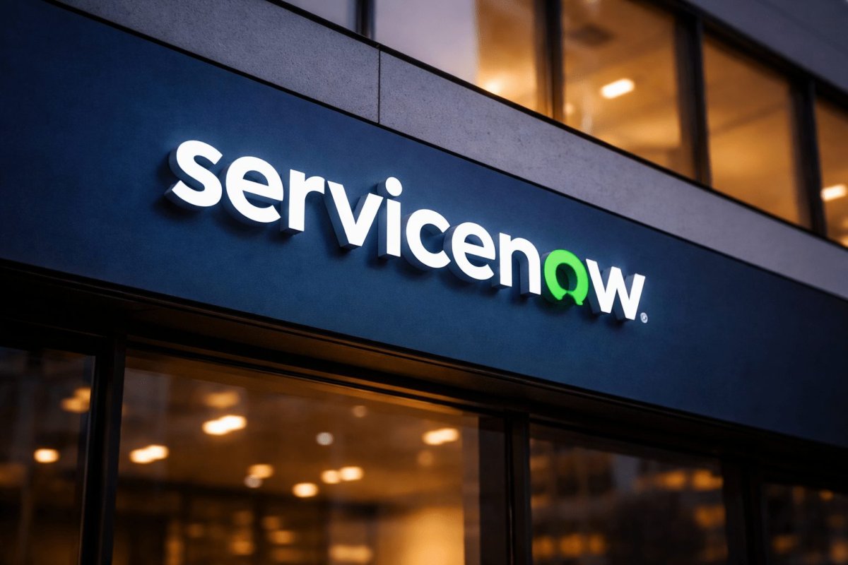 ServiceNow Gains 3.6% Ahead of Holiday; Executive Appointment, Insider Sales Noted