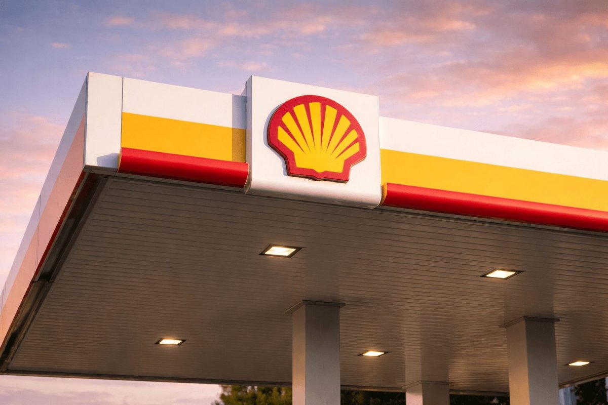 Shell's Q4 Earnings Miss Overshadowed by Dividend Hike and Buyback Commitment