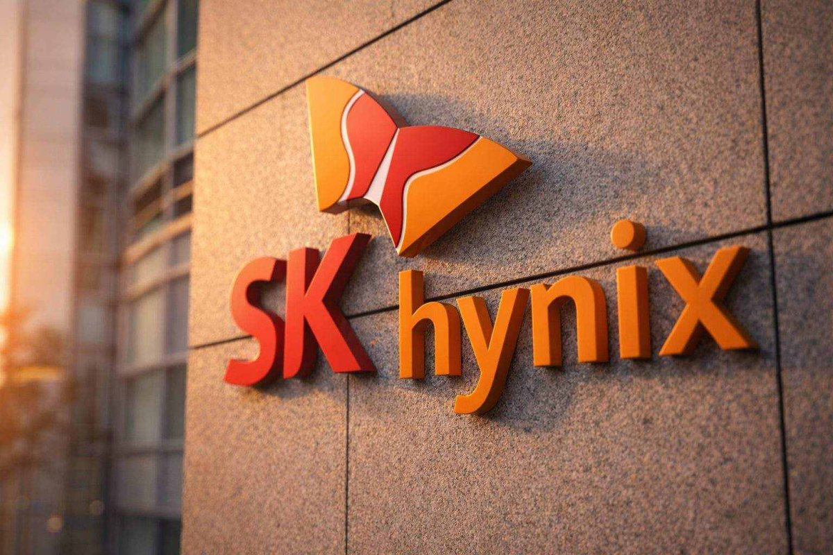 SK hynix Dips as KOSPI Rally Halts; AI Demand Fuels Memory Pricing Pressure