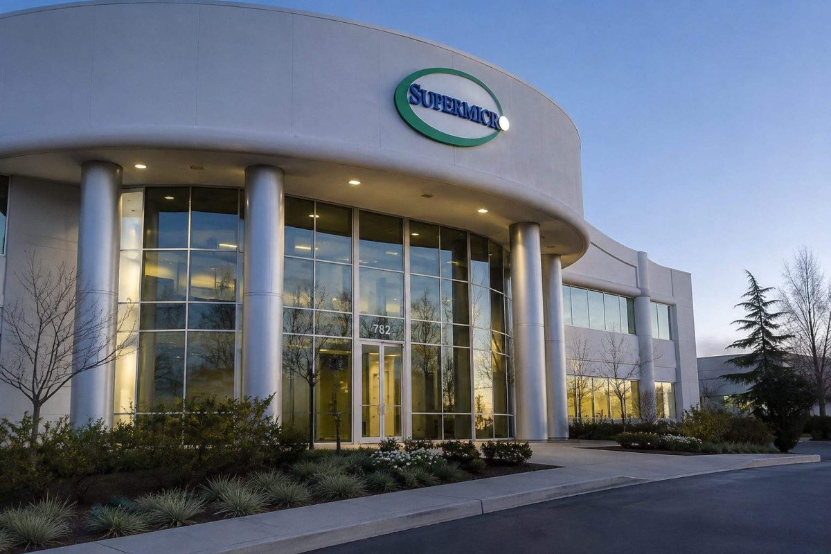 SMCI Stock Gains as Preliminary Margins Signal Major Profit Boost