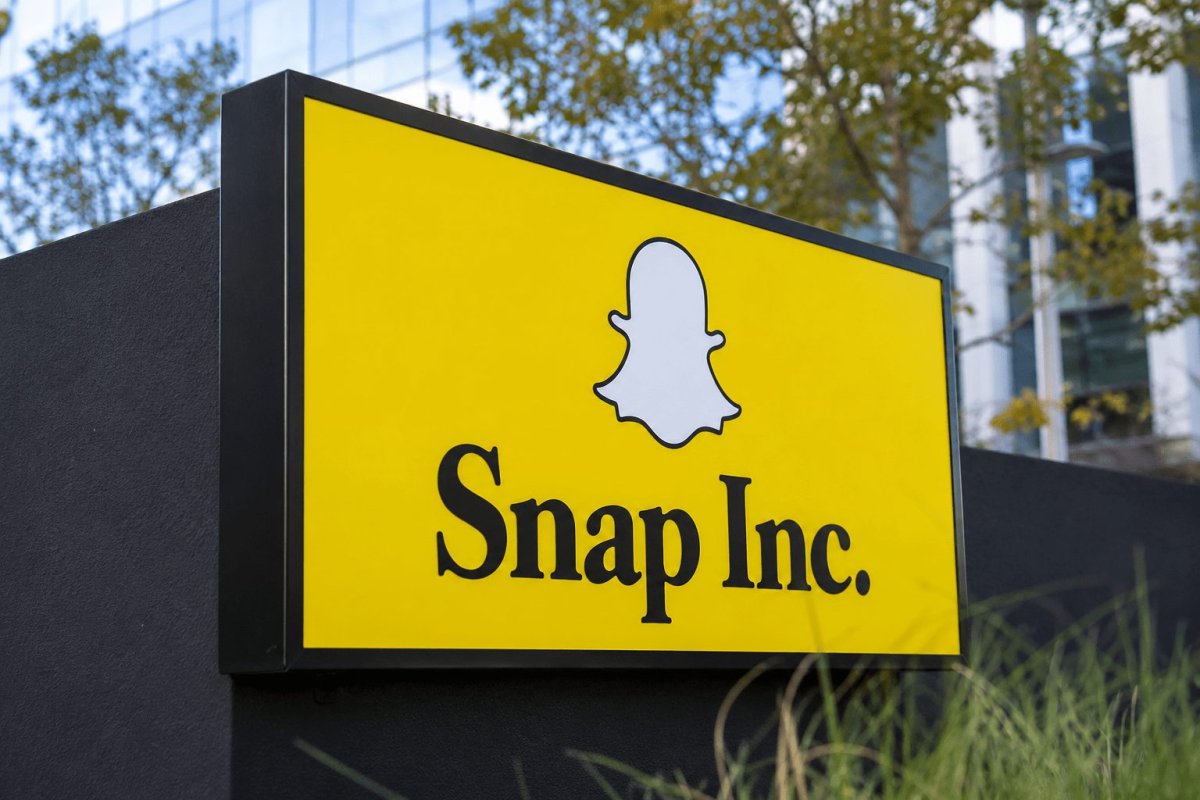 Snap Stock Falls 5% After Q1 Revenue Beat, Cautious Q2 Outlook, and End of Perplexity AI Deal