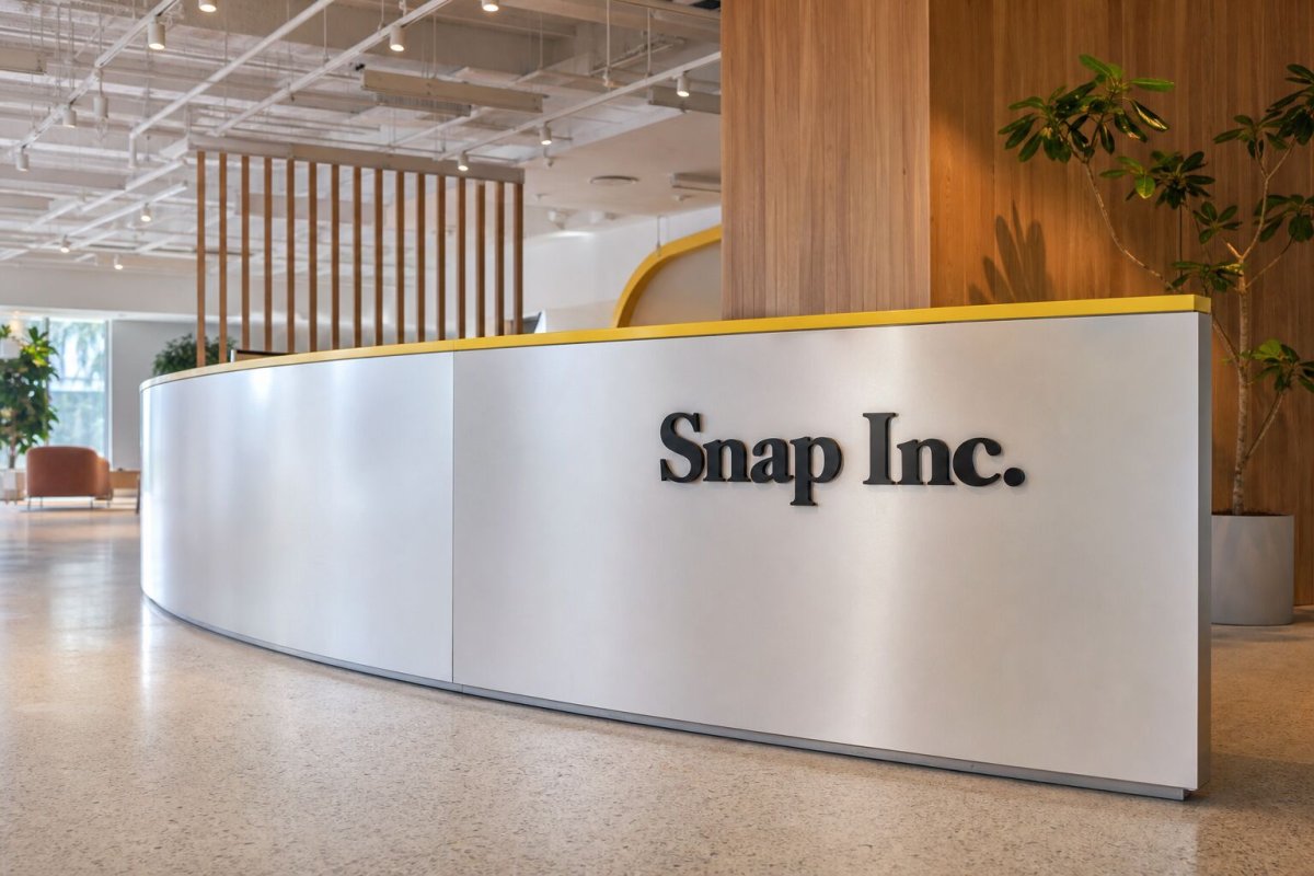 Snap Stock Slips 3.6% as Low-Monetization Users Dominate Base