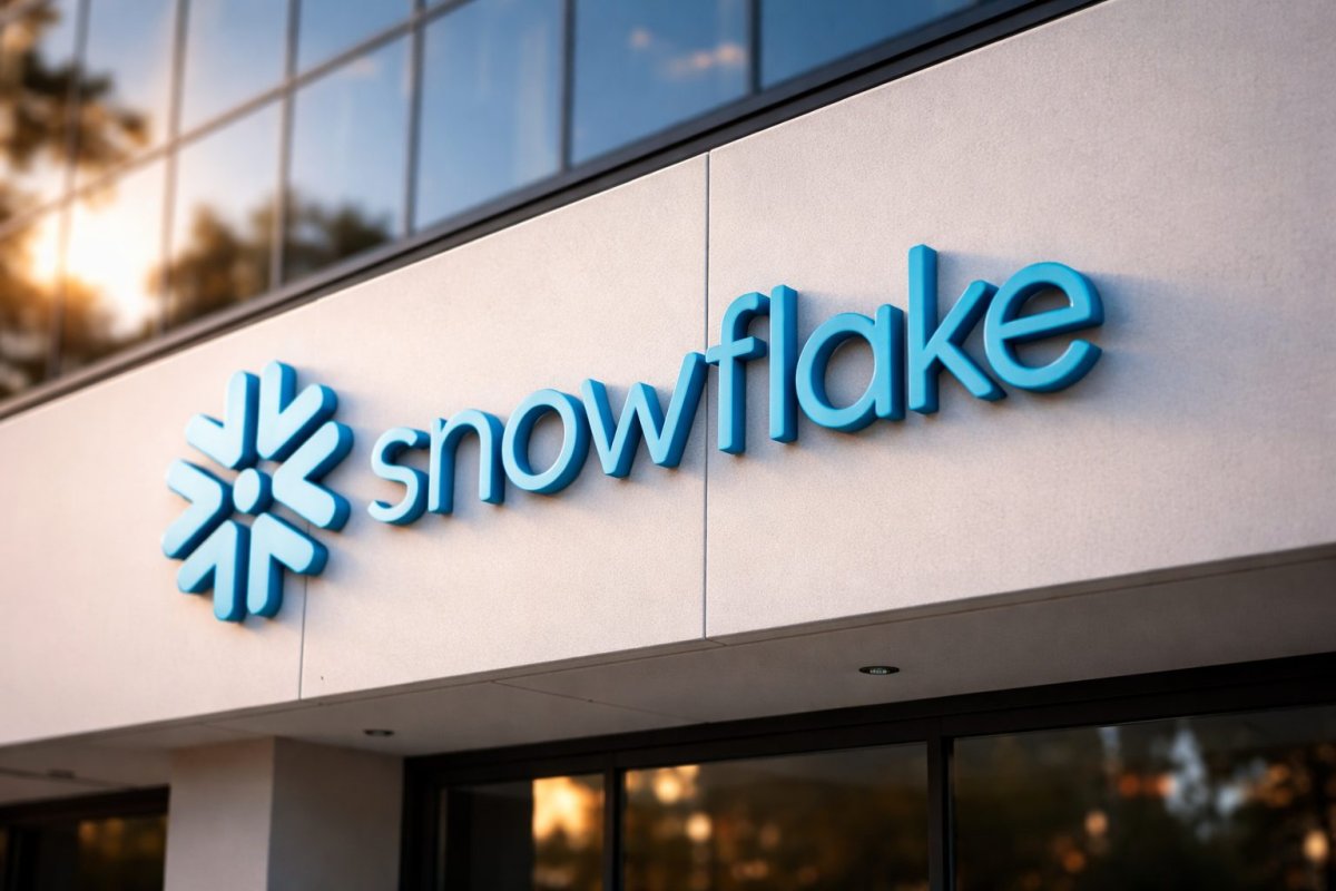 Snowflake Shares Rally 5% Ahead of Earnings Amid AI Focus