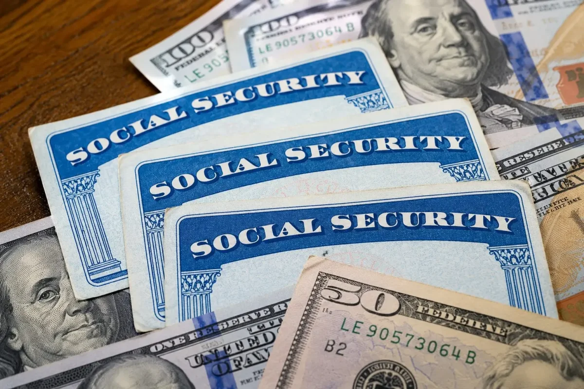 Social Security Trust Fund Nears Depletion by Late 2032, Lawmakers Face Tough Choices