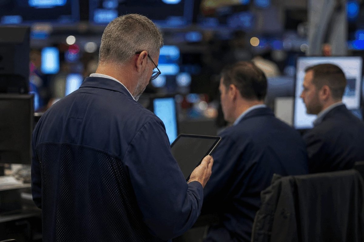 Soybeans Rally on Export Surge; Super Micro Outlook, Oil Spike Highlight Markets