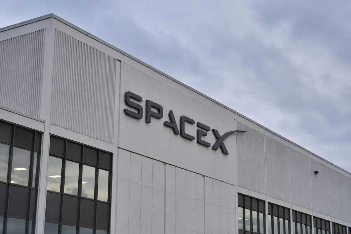 SpaceX Shares Rebound 15.8% Post-Lockup, Still Below IPO Price