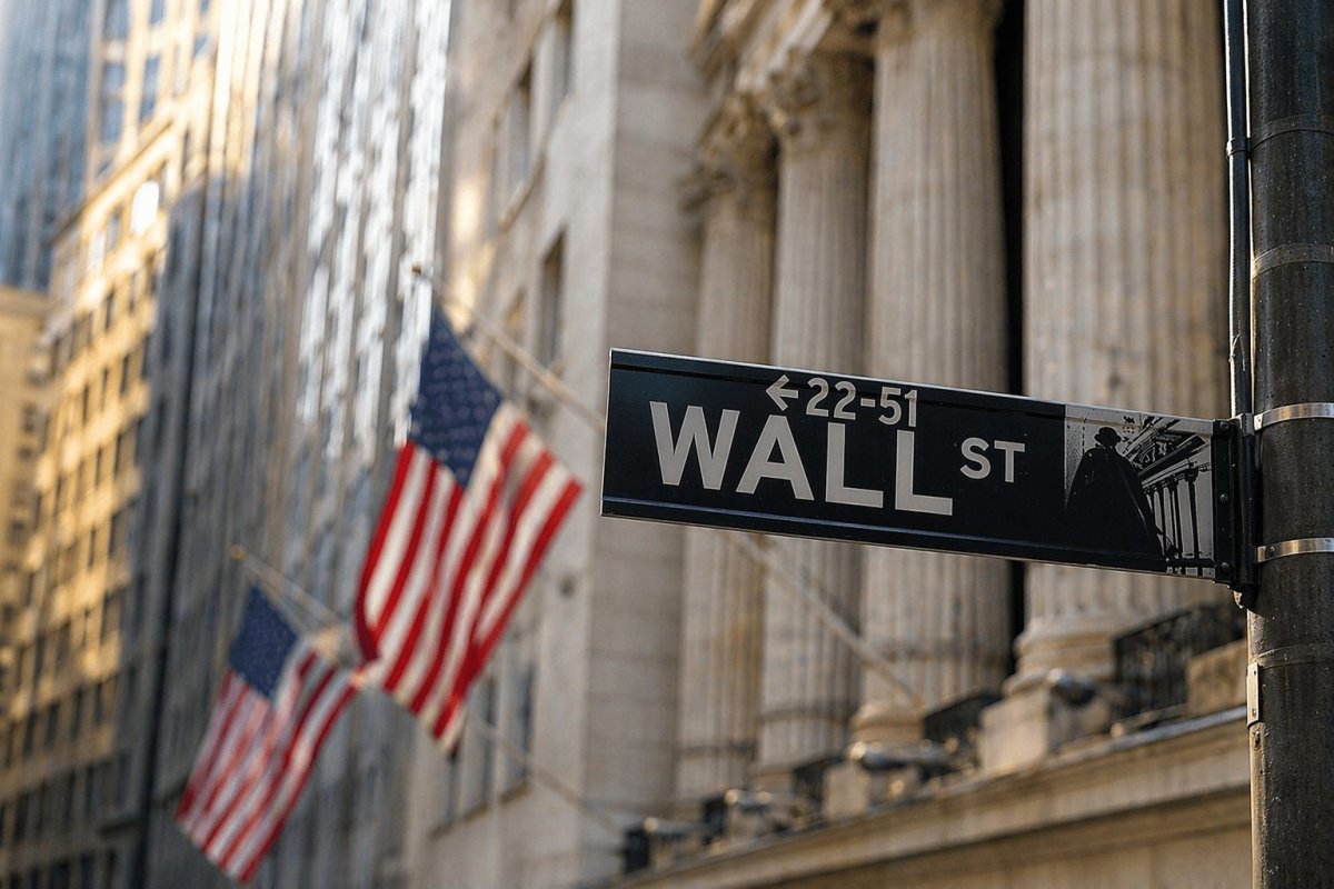 Stocks Soar as Strait of Hormuz Truce Eases Oil Prices, Lifting Rate-Cut Hopes