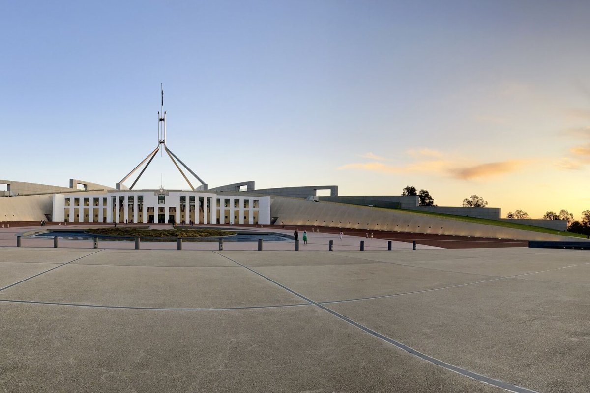 Super-for-Housing Debate Weighs on Australian Bank Stocks