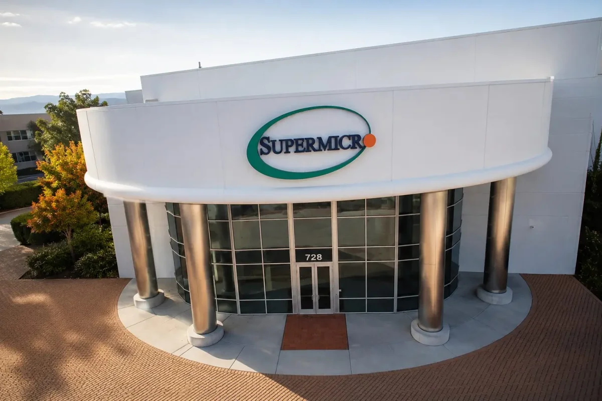 Super Micro Shares Surge 9% After $7 Billion AI Server Financing
