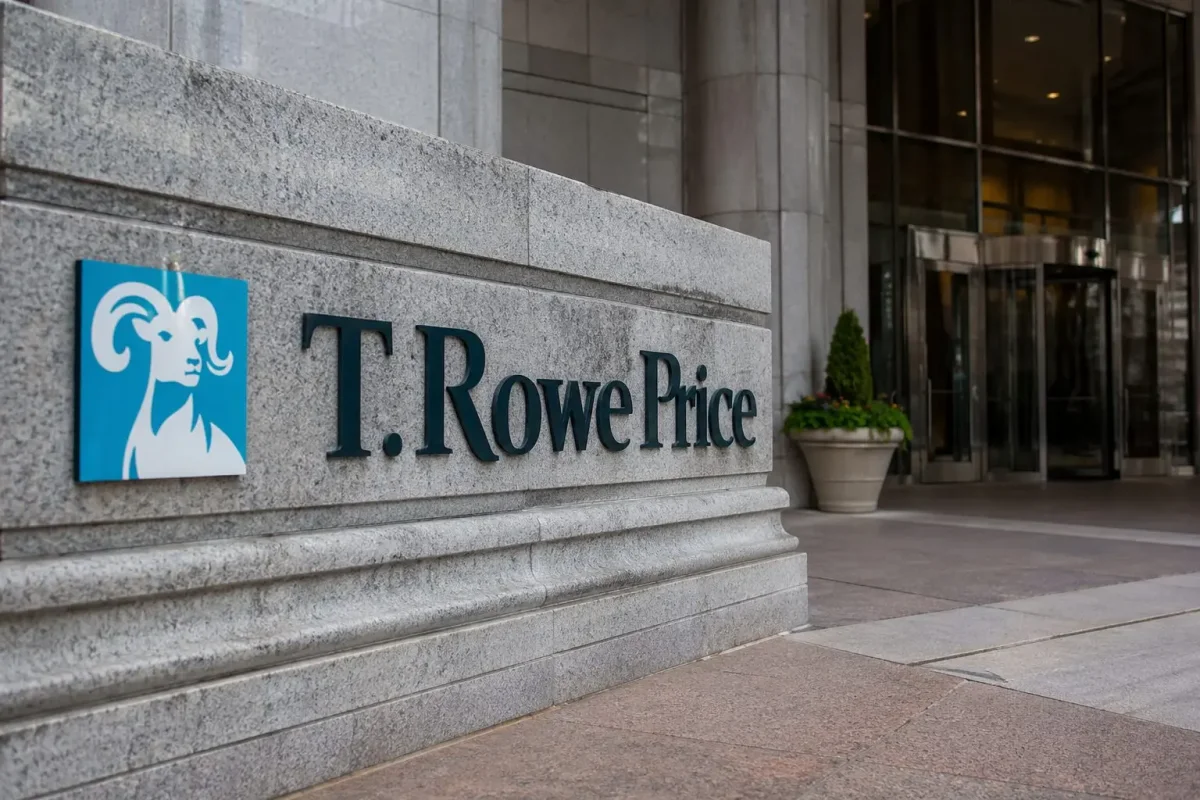 T. Rowe Price Faces $13.7B Outflows as Q1 Earnings Loom