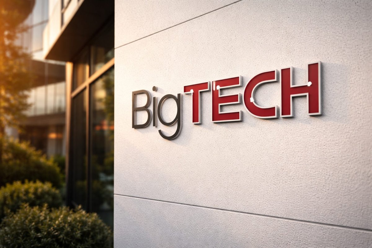 Tech Giants' Massive AI Spending Spree Sparks Investor Concerns Over Cash Flow