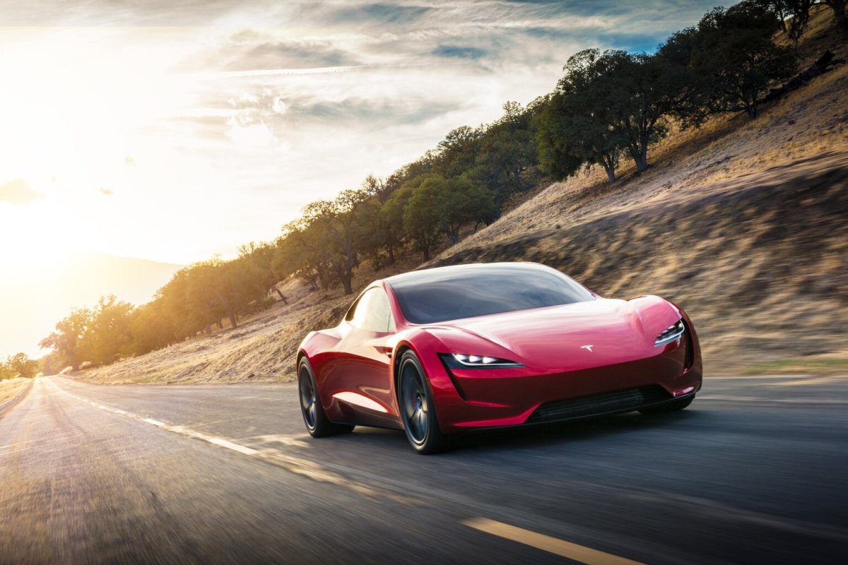 Tesla Roadster Reveal Set for October 1: Hype vs. Hard Numbers