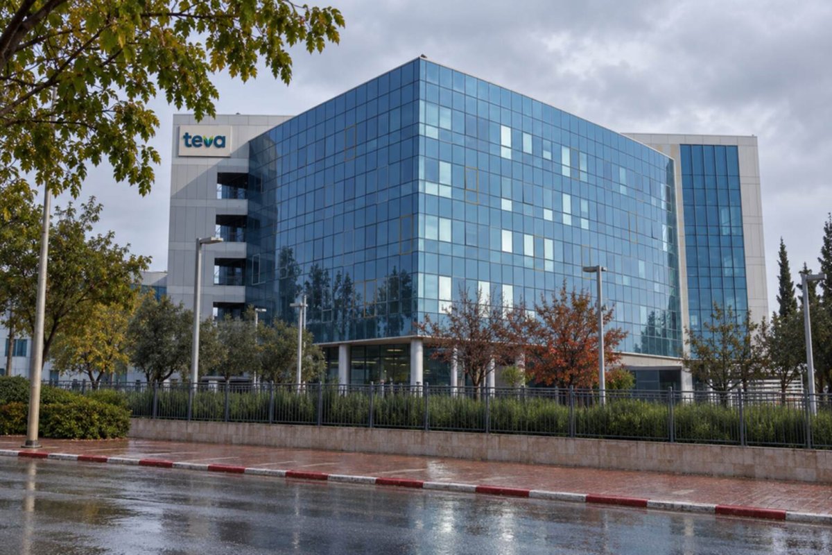Teva Refinances $4.9B, Extends Debt Maturities to 2037