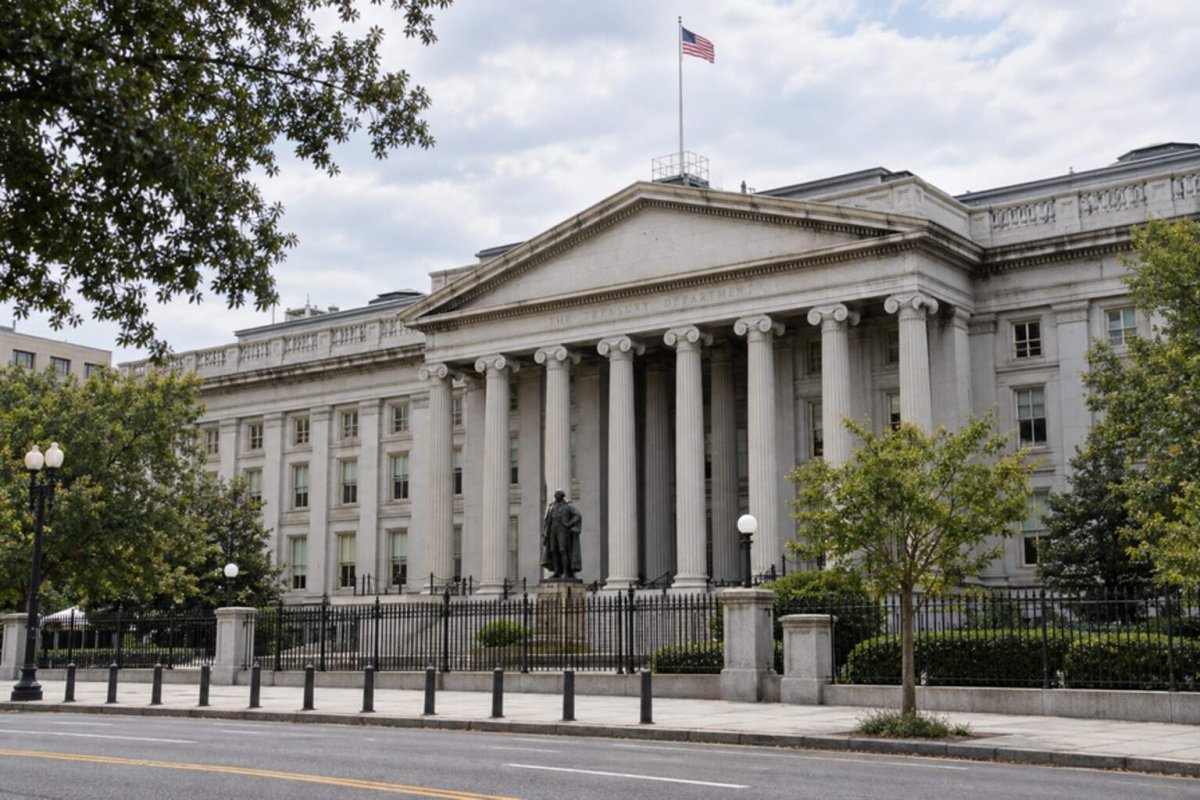 Treasury Auction Draws Strong Demand, But Yields Stay Elevated Near 4.83%