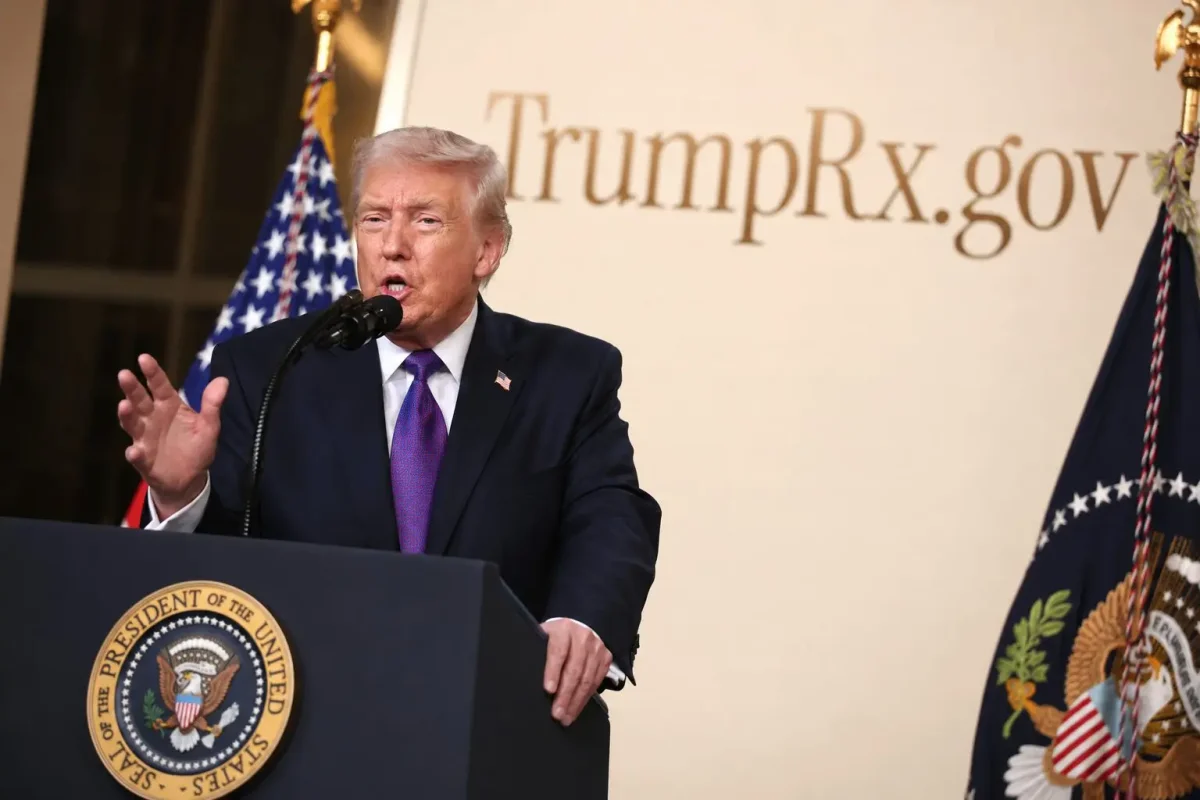 TrumpRx Expansion to 800+ Drugs Heightens Tariff Risk for Generic Makers