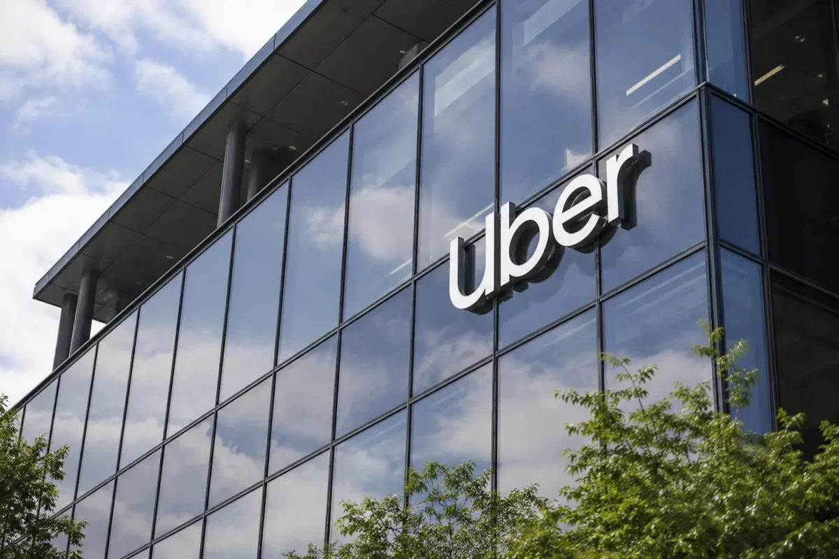 Uber Eyes Full Takeover of Delivery Hero, Intensifying Food Delivery Rivalry
