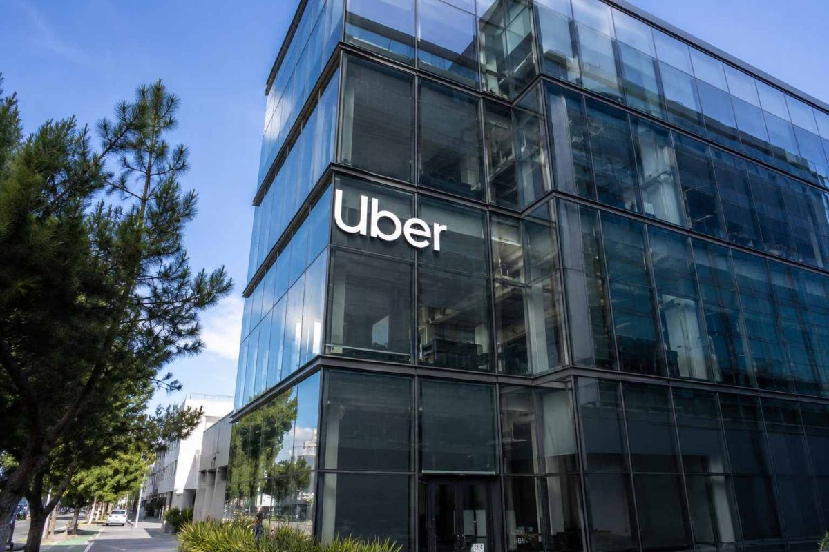 Uber Soars $8.2B in Market Cap as Retail Traders Pile In