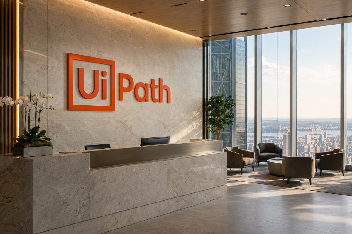 UiPath Holds Steady at $15.99 as Rally Outpaces Analyst Targets