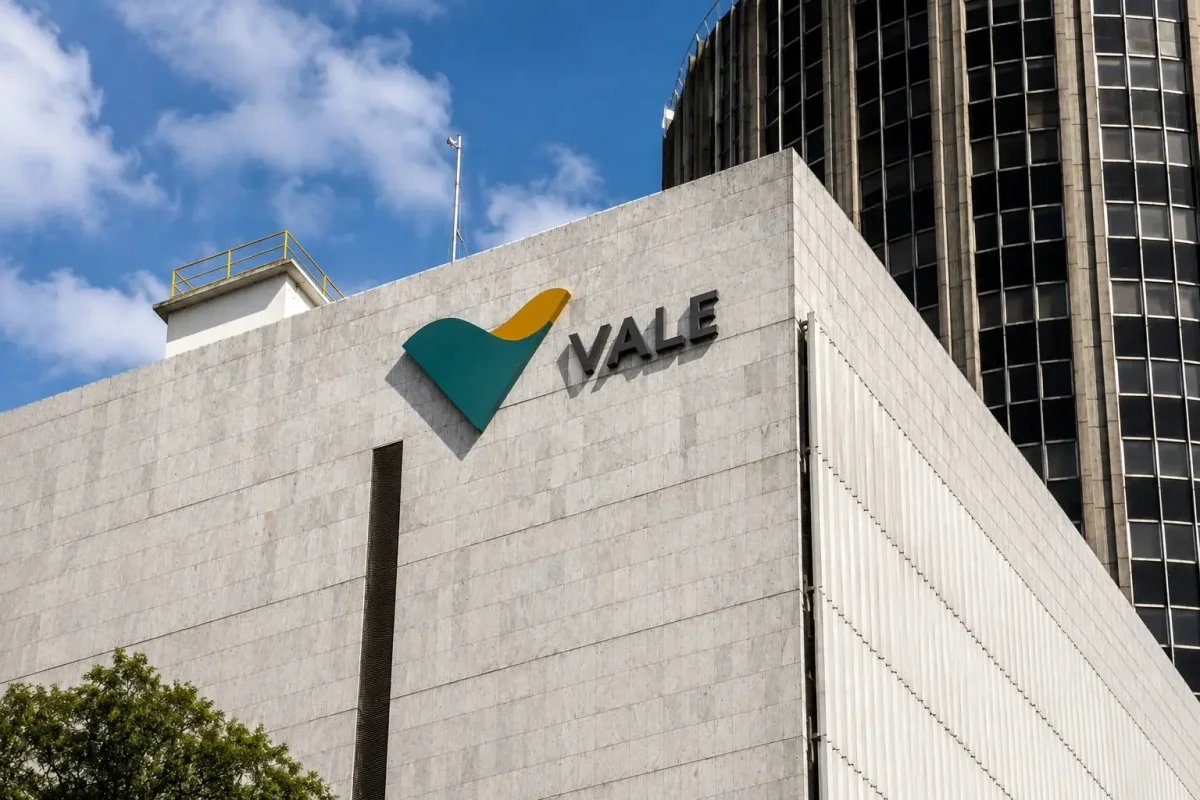 Vale Shares Edge Up Despite BofA Downgrade; Buyback Could Lift Yield to 5%
