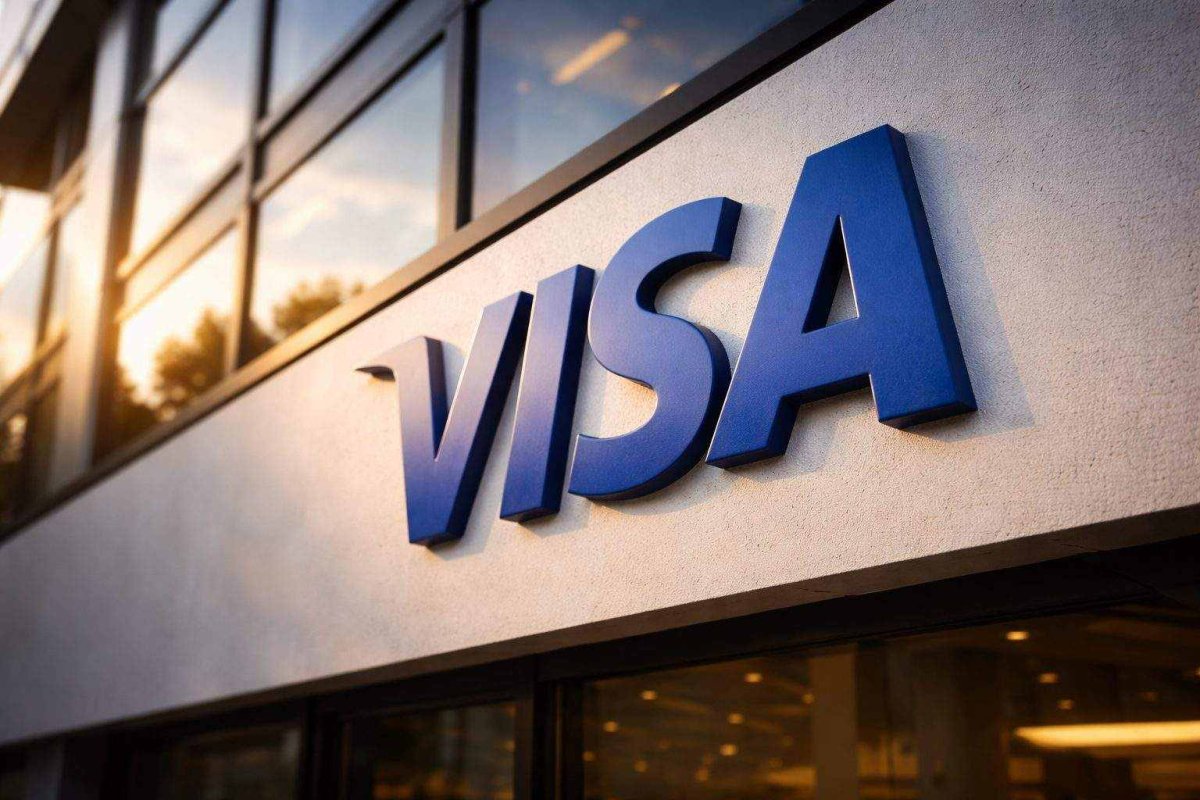Visa Gains on Argentina Acquisition Close Amid Broader Market Retreat