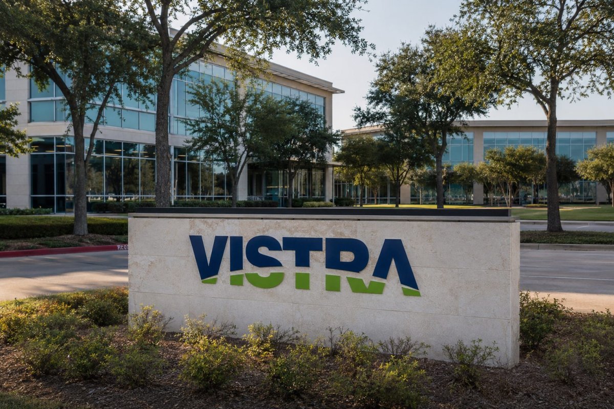 Vistra Stock Dips 2% as $472M Hedge Loss Masks Strong Core Growth