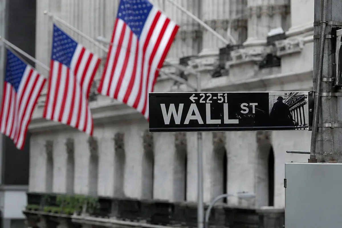 Wall Street Hits New Highs as Iran Deal Sends Oil Tumbling; Fed in Focus