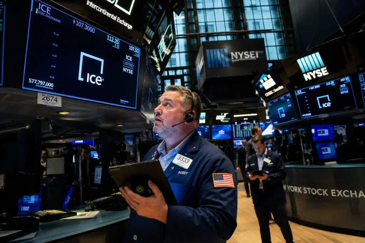 Wall Street Set for Normal Session; Bond Market Closes Early for Memorial Day