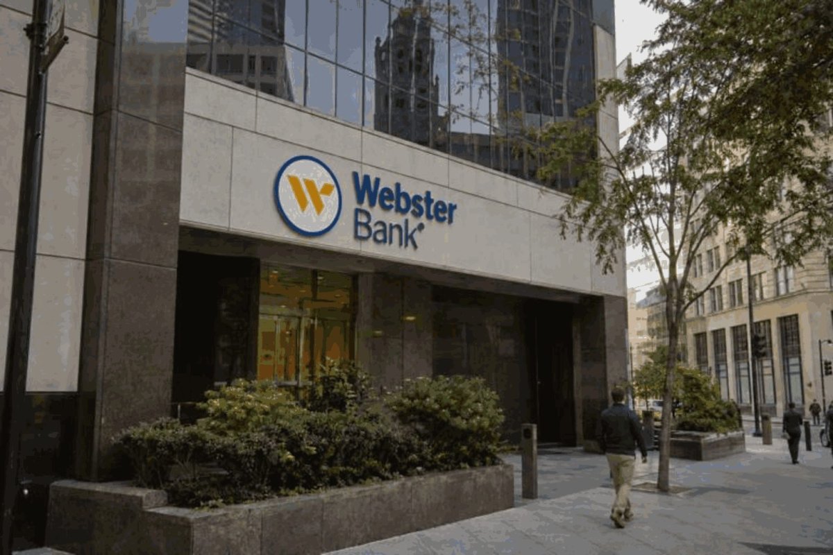 Webster's Ghost Ticker Still Tops Yahoo Activity as Santander Deal Value Hits $78.89