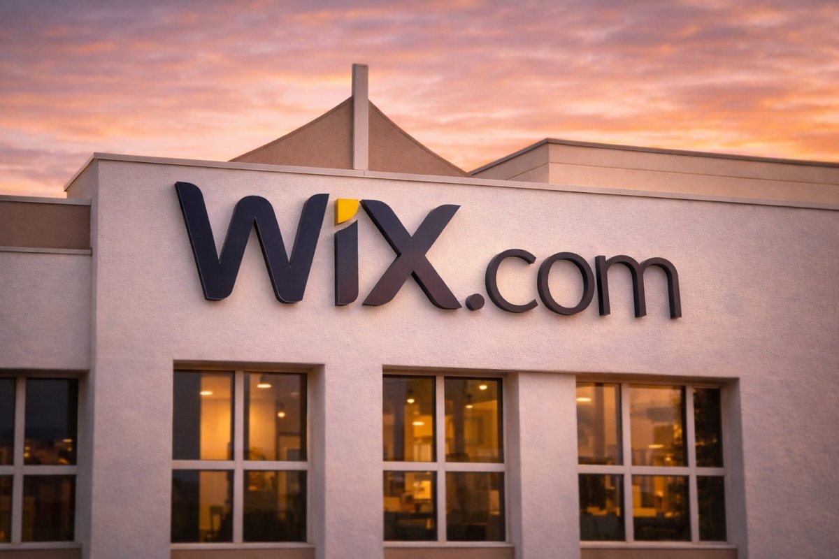 Wix Secures $250M Investment, Posts Mixed Q4 Results, and Unveils 2026 Outlook