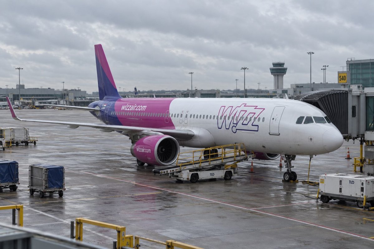 Wizz Air Shares Slide 3.7% Amid NATS Disruption; Key Test Looms Sept 17