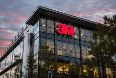3M Shares Jump 8.5% as Earnings Beat Drives Valuation Expansion