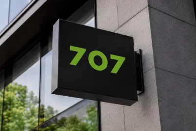 707 Cayman Holdings Surges Over 200% After Adding Digital Assets Expert to Board