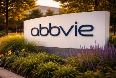 AbbVie Gains Ahead of Holiday; Investors Eye Pipeline and Pricing