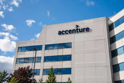 Accenture Shares Slide Ahead of Q3 Earnings Amid AI Deals and Market Headwinds