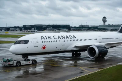 Air Canada Stock Nears 52-Week High Amid CEO Speculation and Low Volume