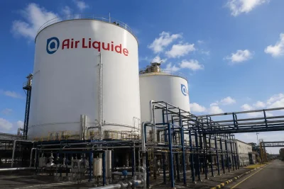 Air Liquide Shares Dip 10% After Bonus Share Adjustment