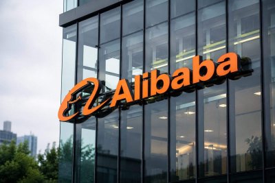Alibaba Shares Jump 3.7% on Qwen3.8 Model, AI Uplift Still Contained