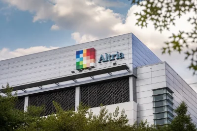 Altria Slips for Fifth Day as Nicotine Pouch Competition Intensifies
