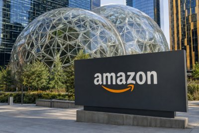 Amazon's July Sales Dip 2.2% as AWS Profits Anchor Amid Prime Day Shift