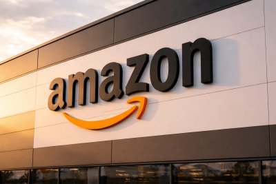 Amazon Shares Slide on AI Spending Concerns Amid Nasdaq Correction