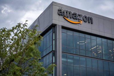 Amazon Surges Past Nasdaq in Holiday Week; AWS Price Hike and Prime Day Data in Focus