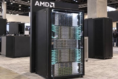 AMD Surges 6% as $70B Data-Center Goal Reshapes Growth Outlook