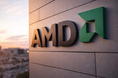 AMD Surges 8% in Chip Stock Rally Ahead of Key Economic Data