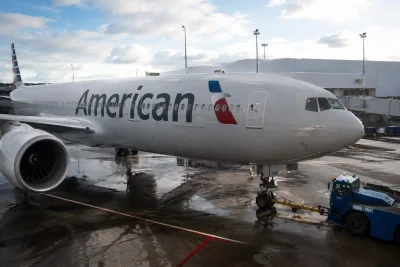 American Airlines exits DJTA, refinances debt amid demand shifts
